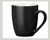 Coffee-Berlin-schwarz-schwarzer-Becher-Tasse-mit-aufdruck-logo