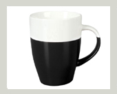 kaffeebecher-zweifarbig-lackiert-schwarz-weiss-porzellan